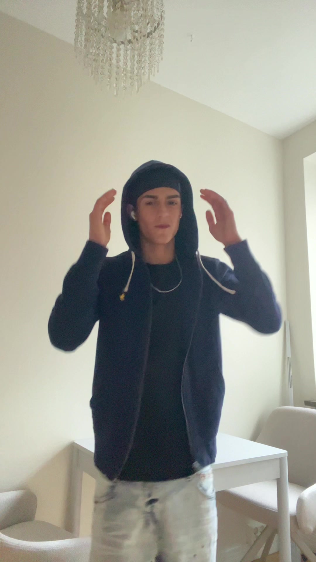 @H4J3M🧬