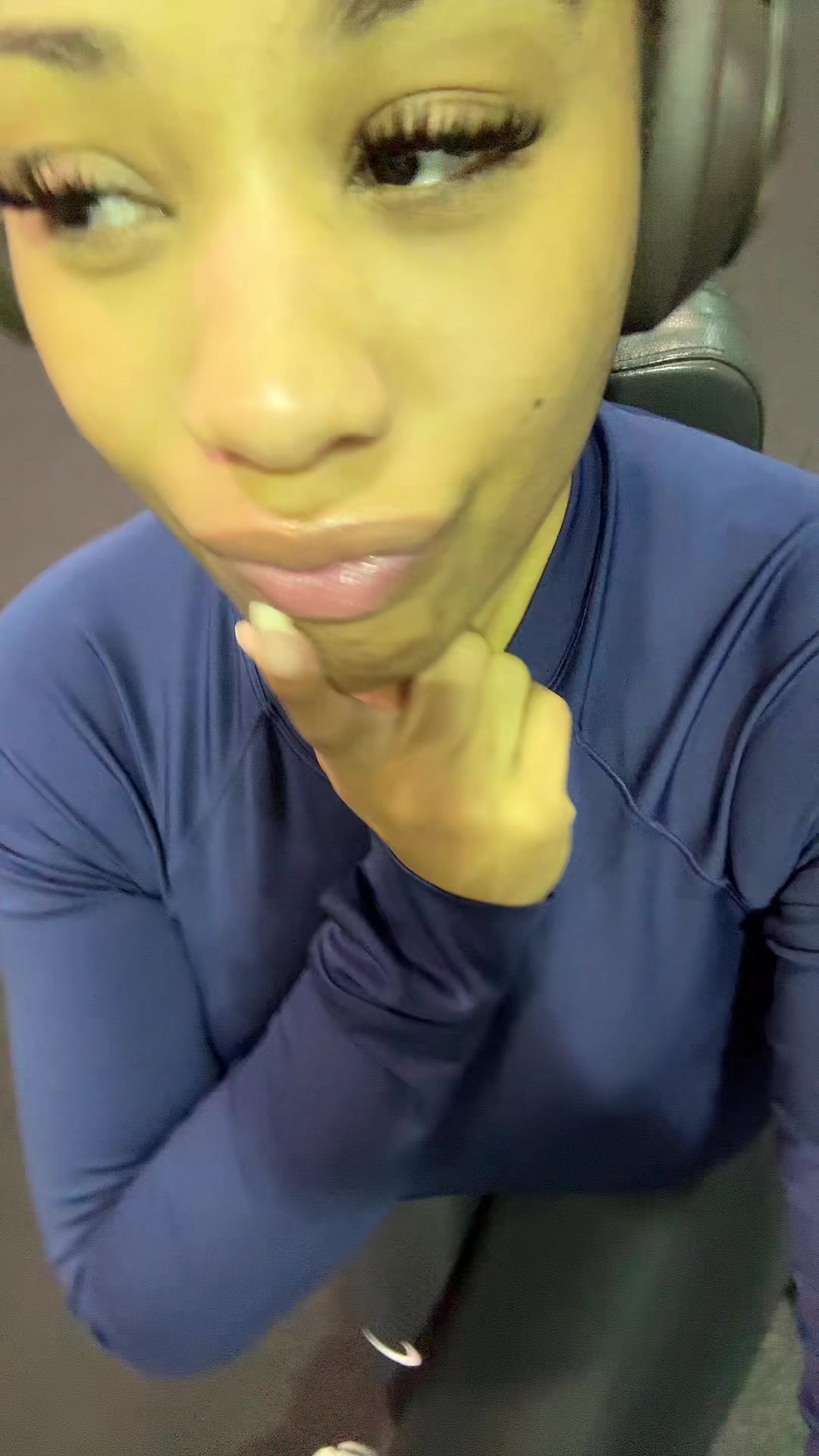 @Lia ๐