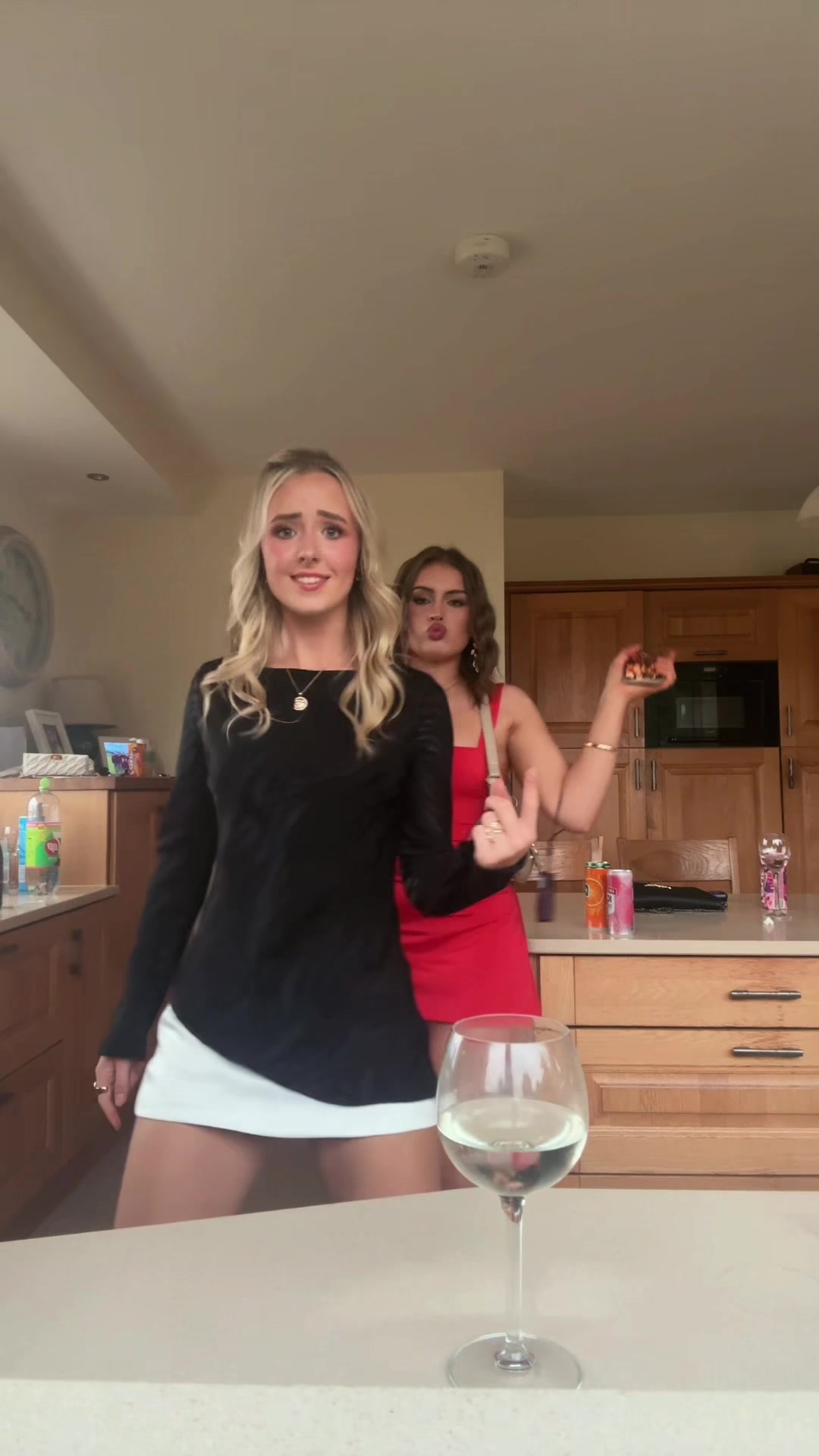 @ellaxorxx