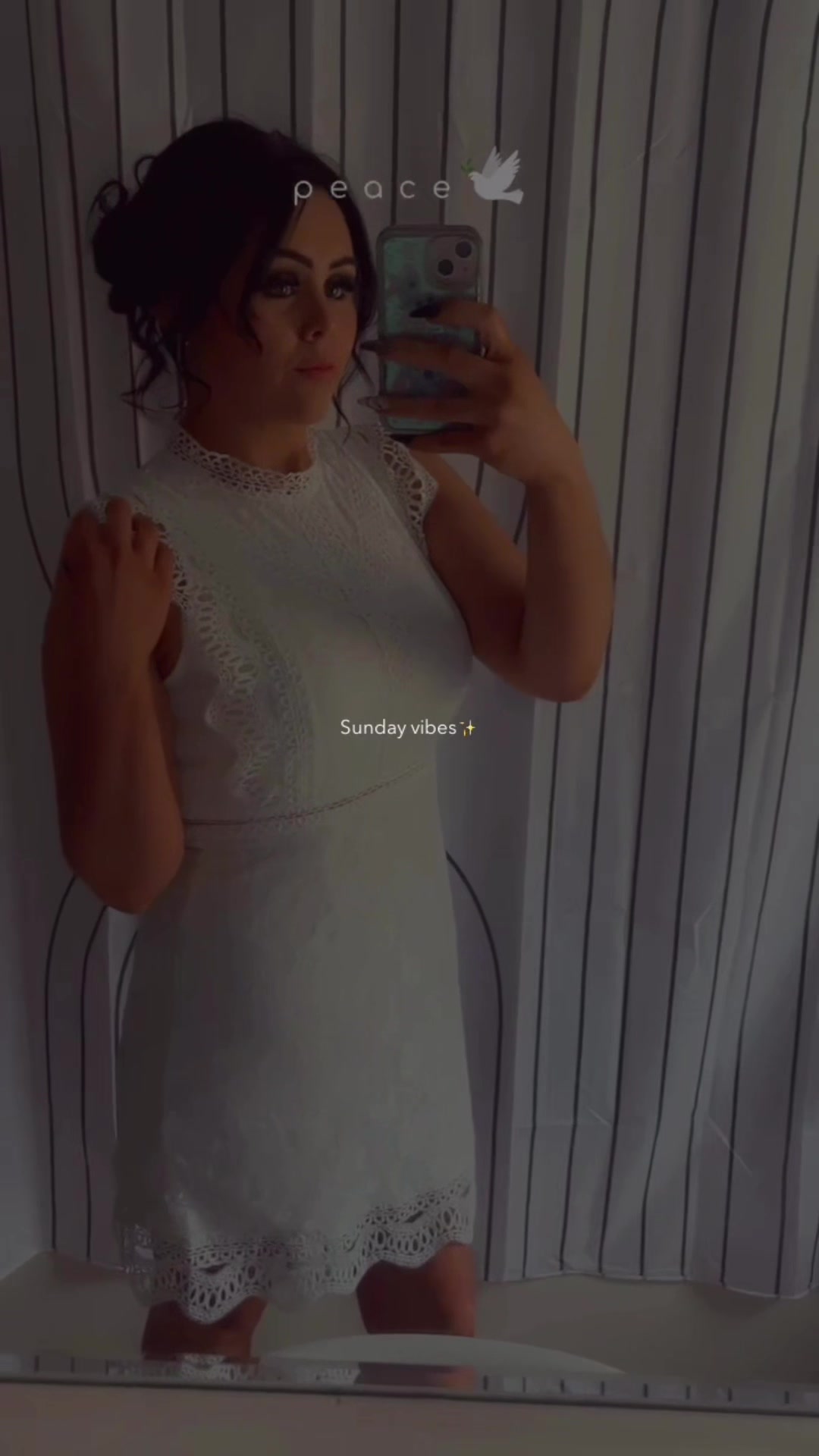 @courtney27