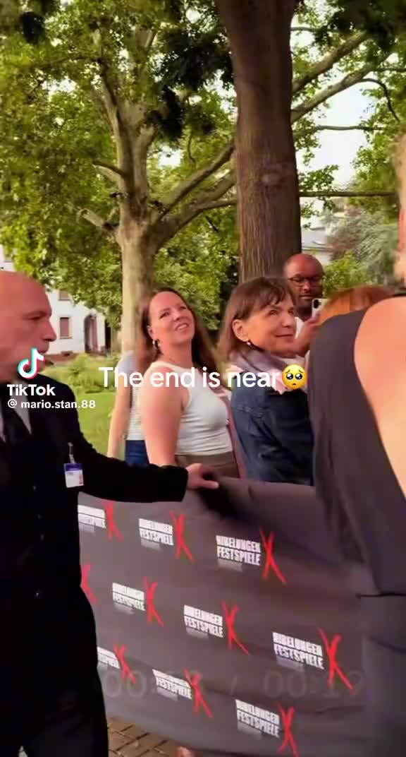 @Đ A Ñ Ì §.