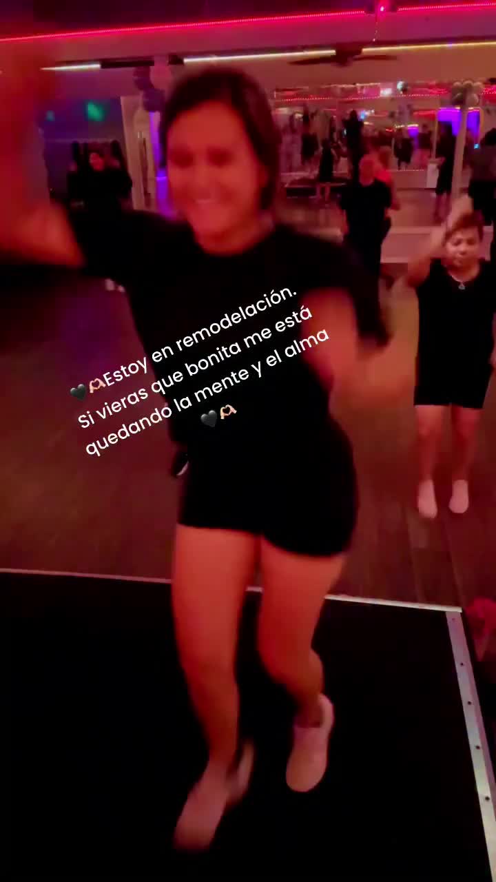 @ADRIANA (NANA)