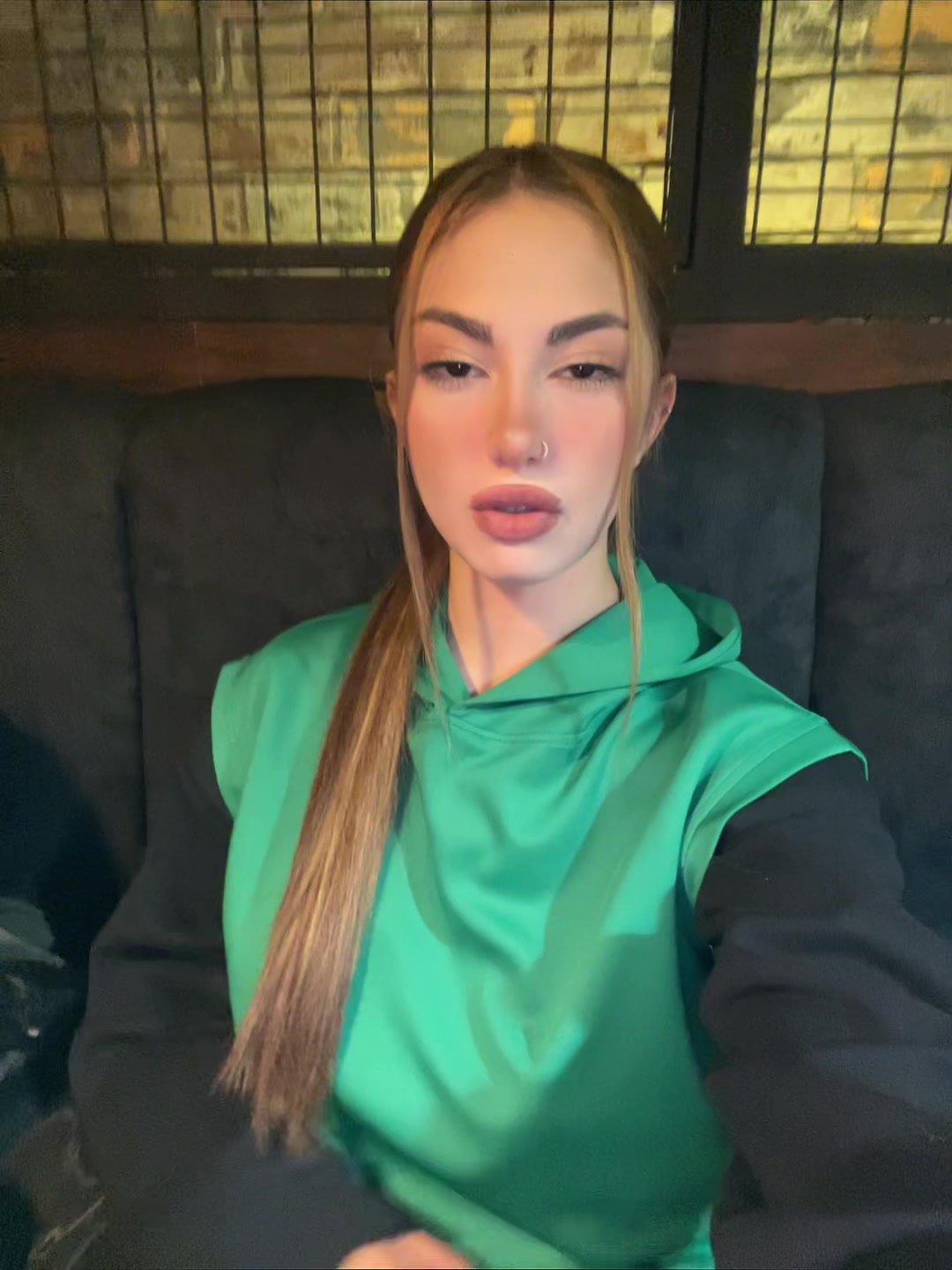 @ivanawa.tt