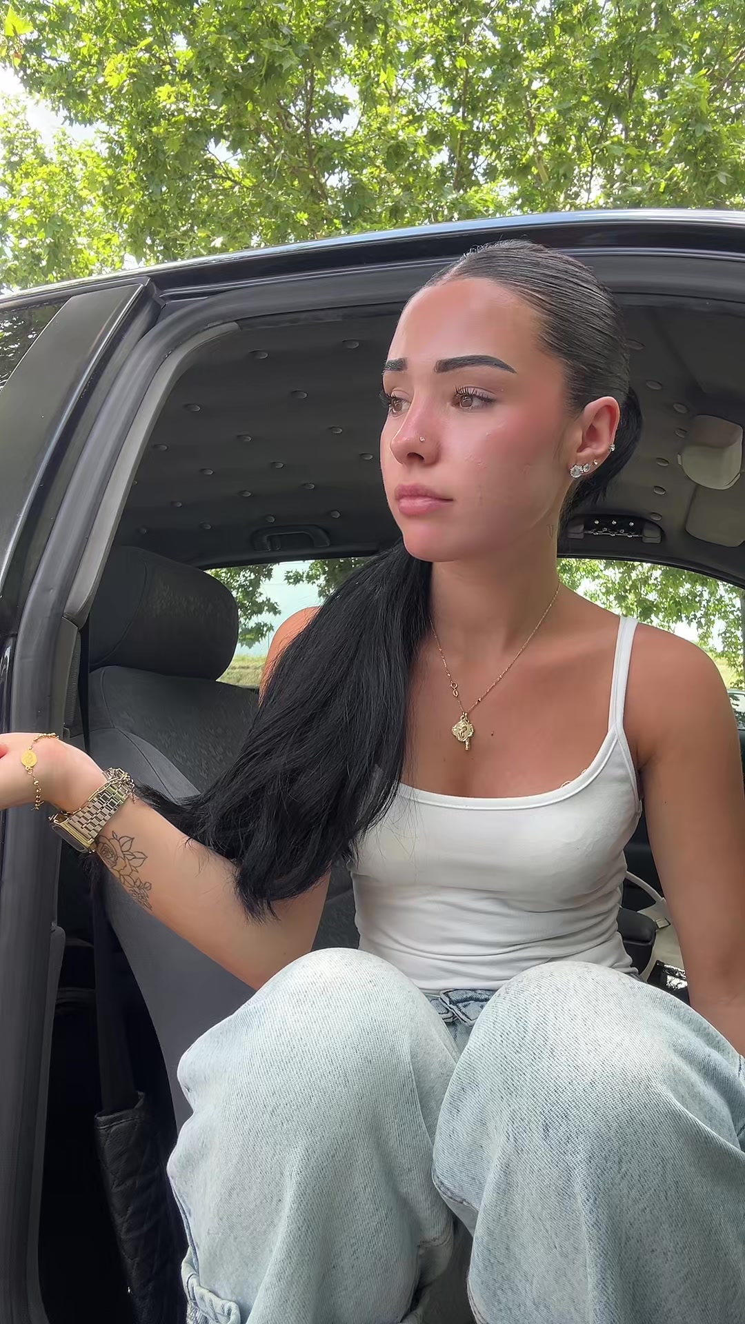 @Nena