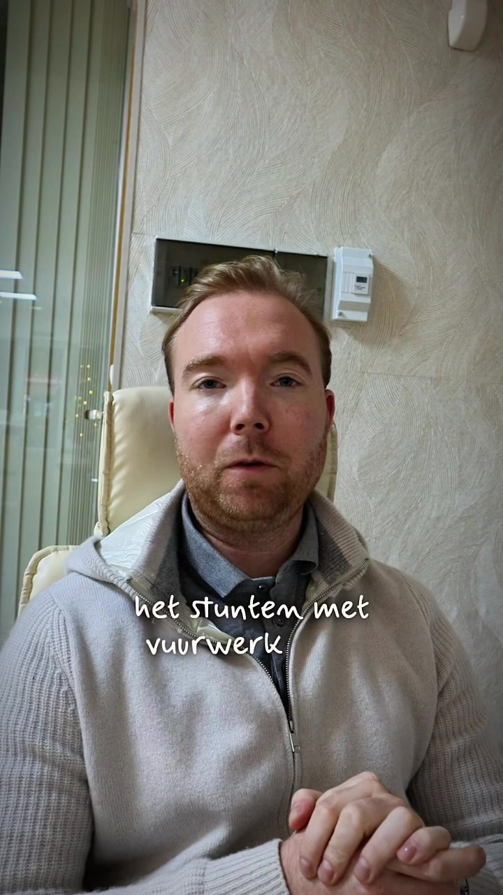 @vanderburgrecht