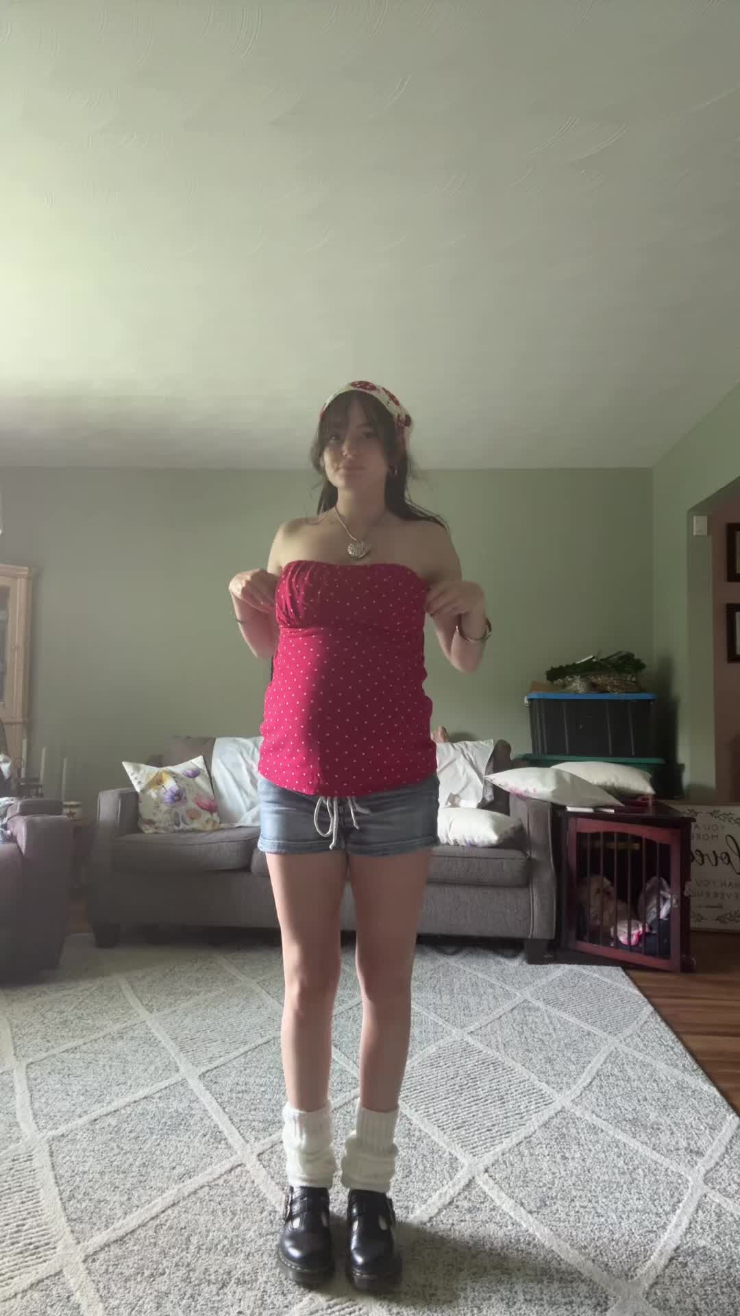 @layla.com999