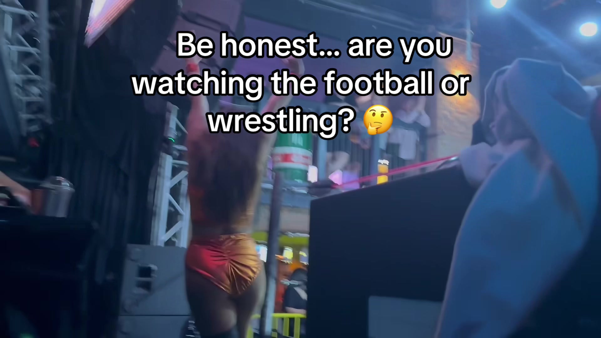 @Nadia Sapphire