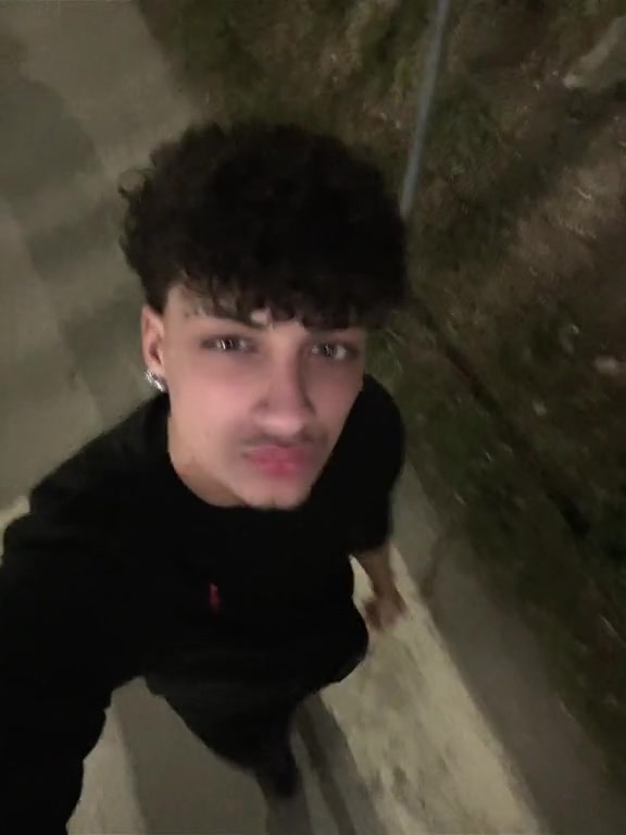 @𝐦𝐚𝐲𝐤𝐞𝐥🇨🇺🇮🇹