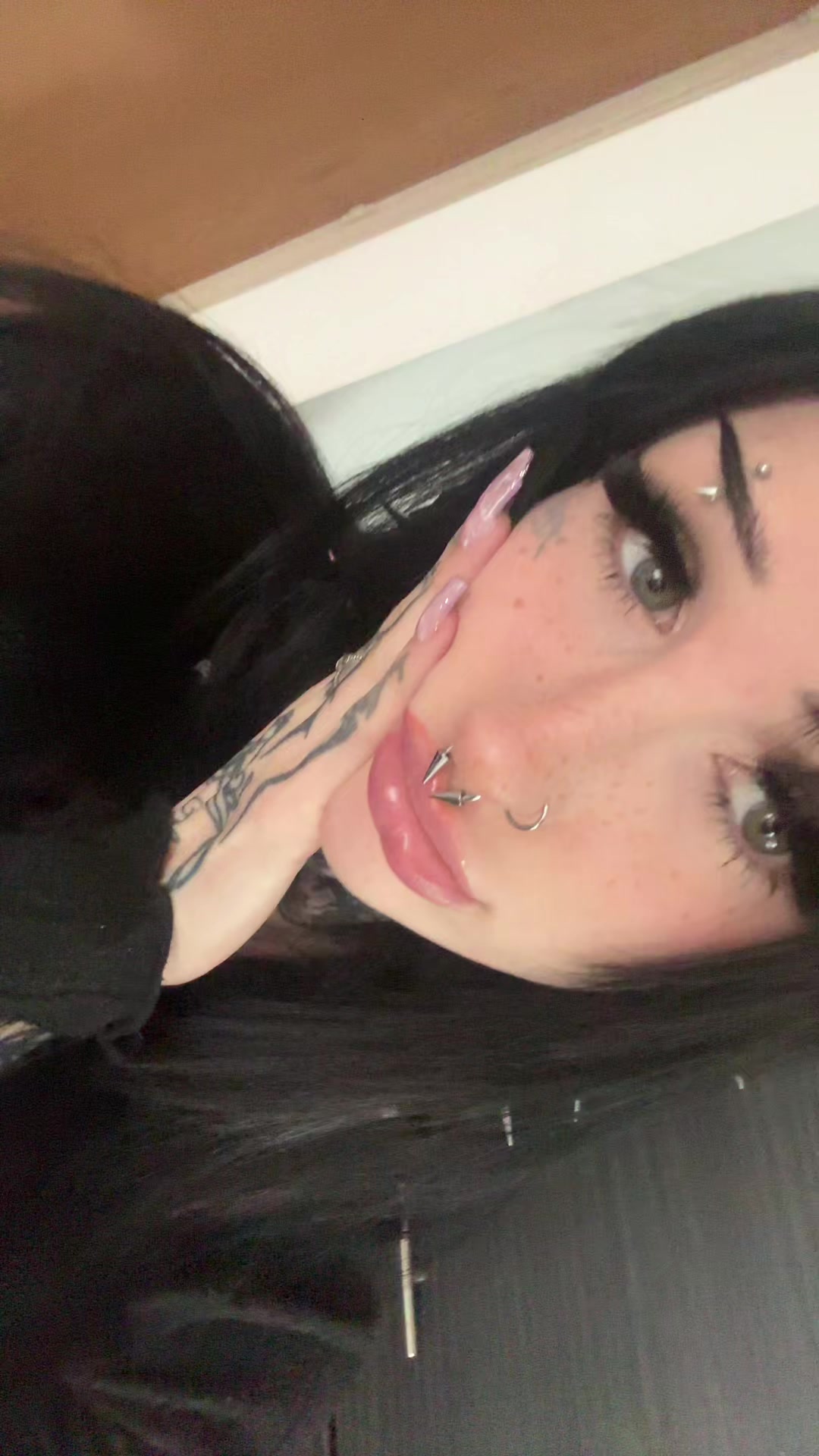 @KYRA🔪