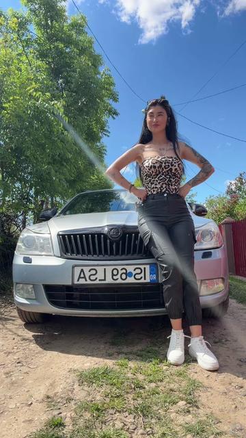@FATA CU SKODA💙🤍
