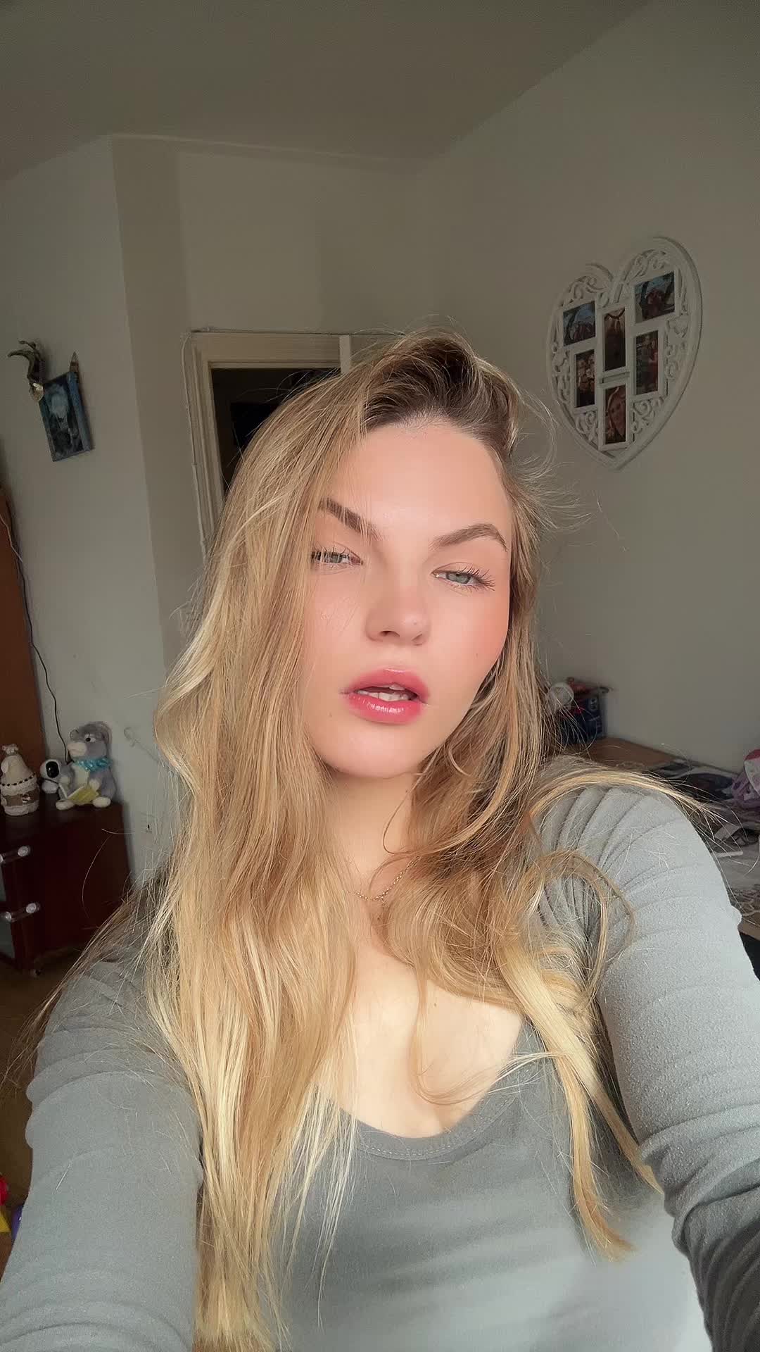 @Veronikaa