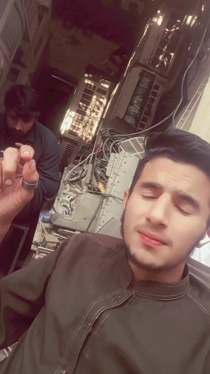 @Ajnabi Larka 🔥☠️