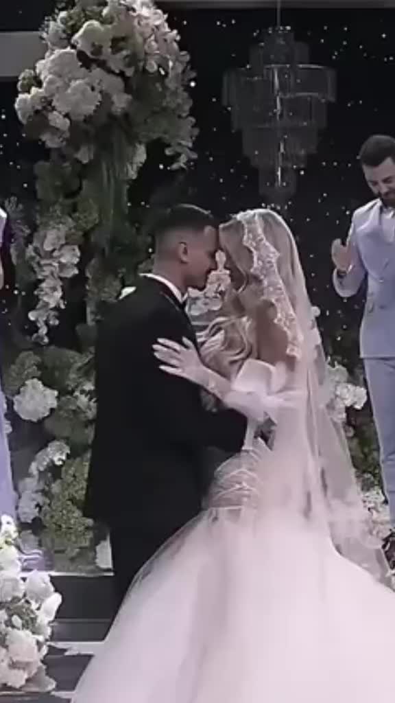 @anxhi