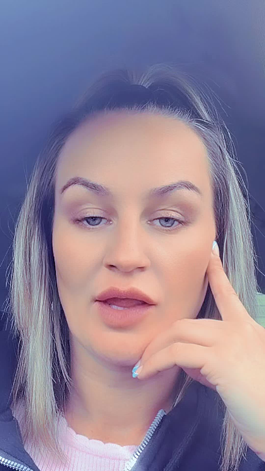 @Rachlou