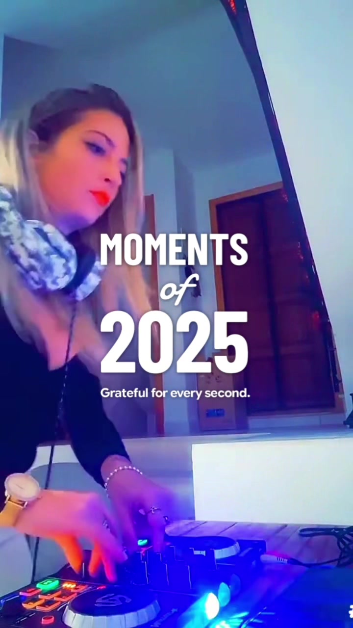 @Emmica🖤 DjDeLuccîa