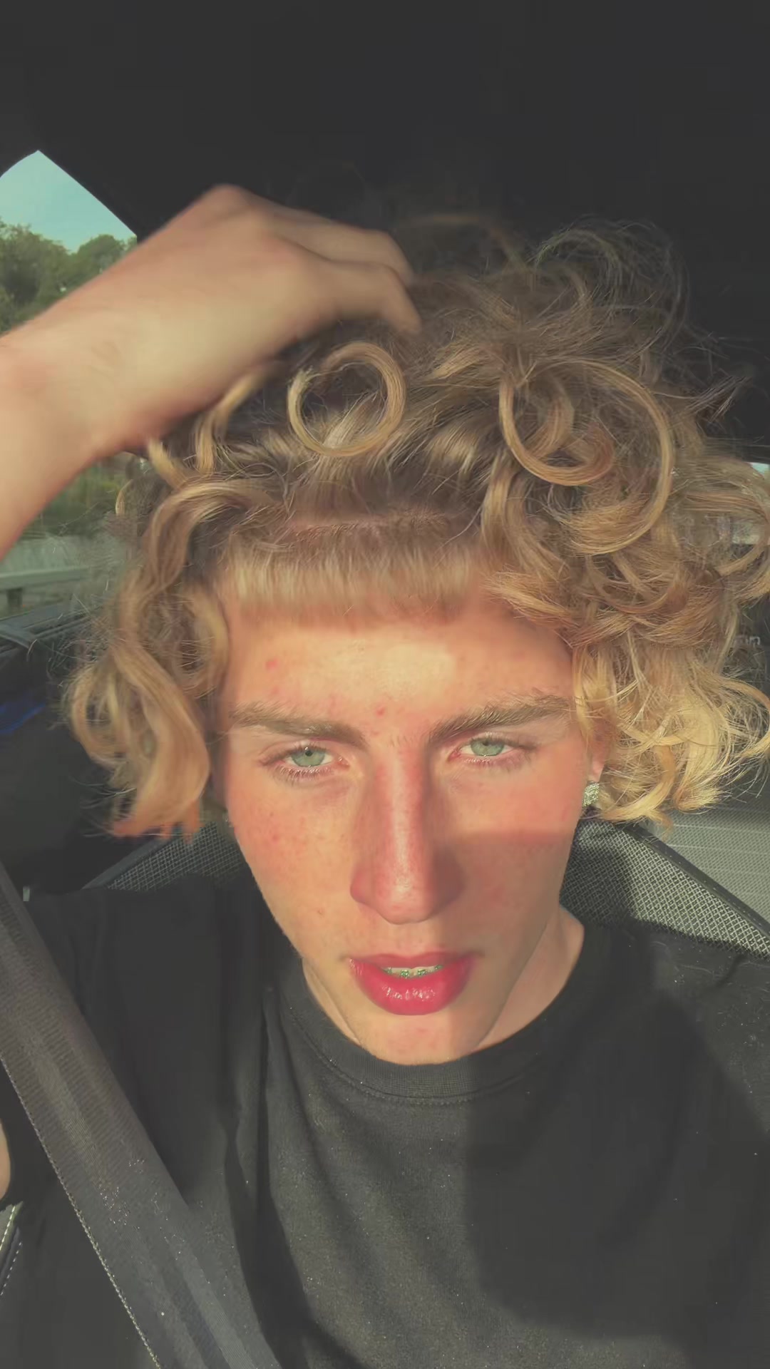 @whiteboi👨🏼🦱