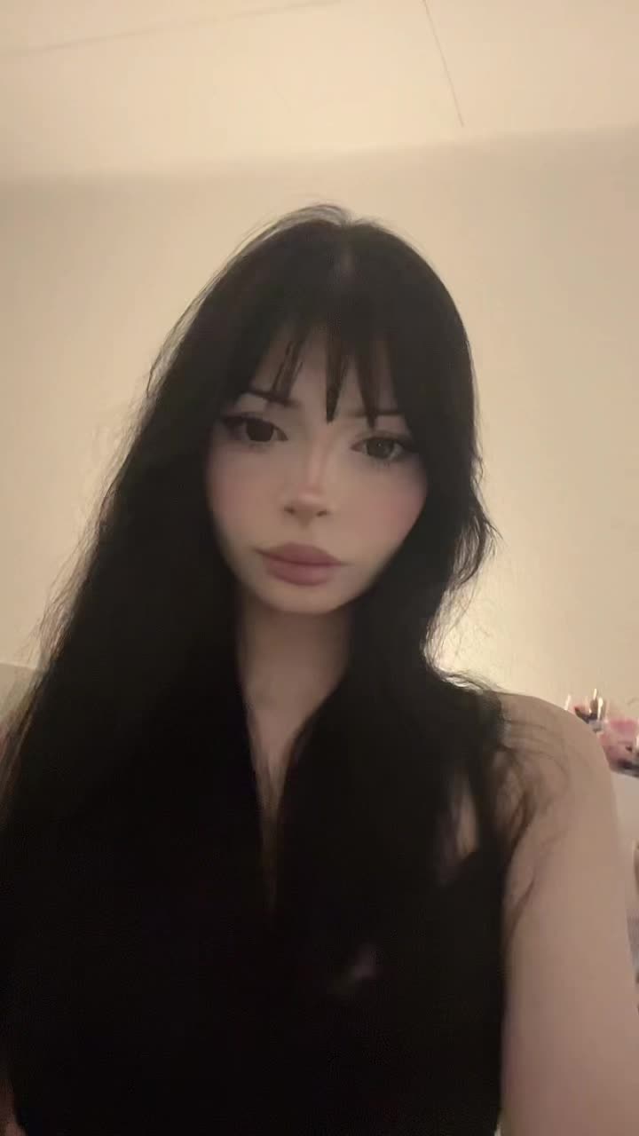 @melikenaz