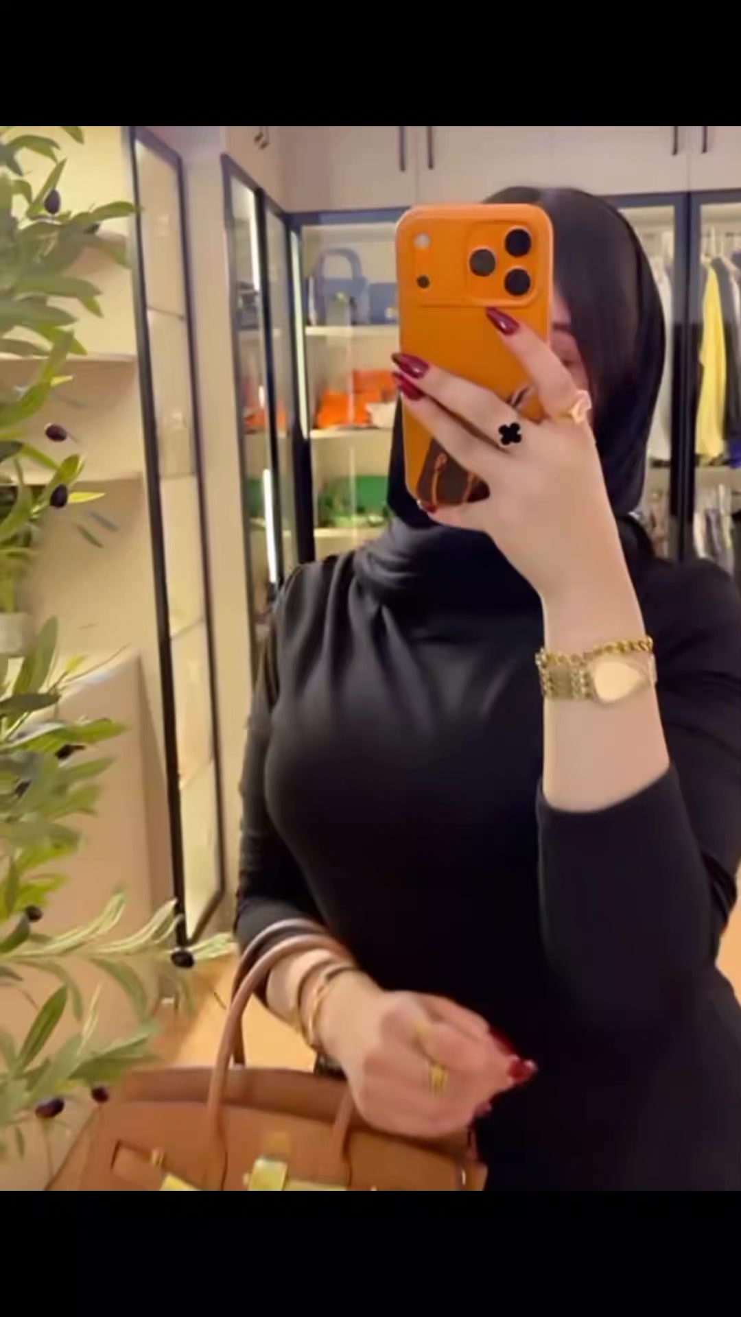 @Eshal Lovely 💫🇦🇫🇺🇲
