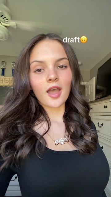 @victoria:)