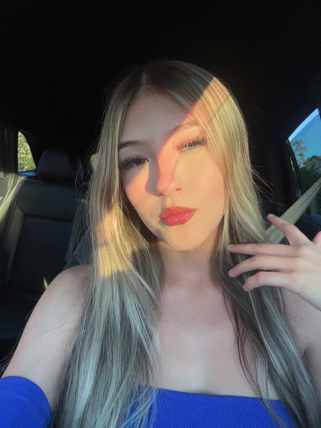 @𝓜