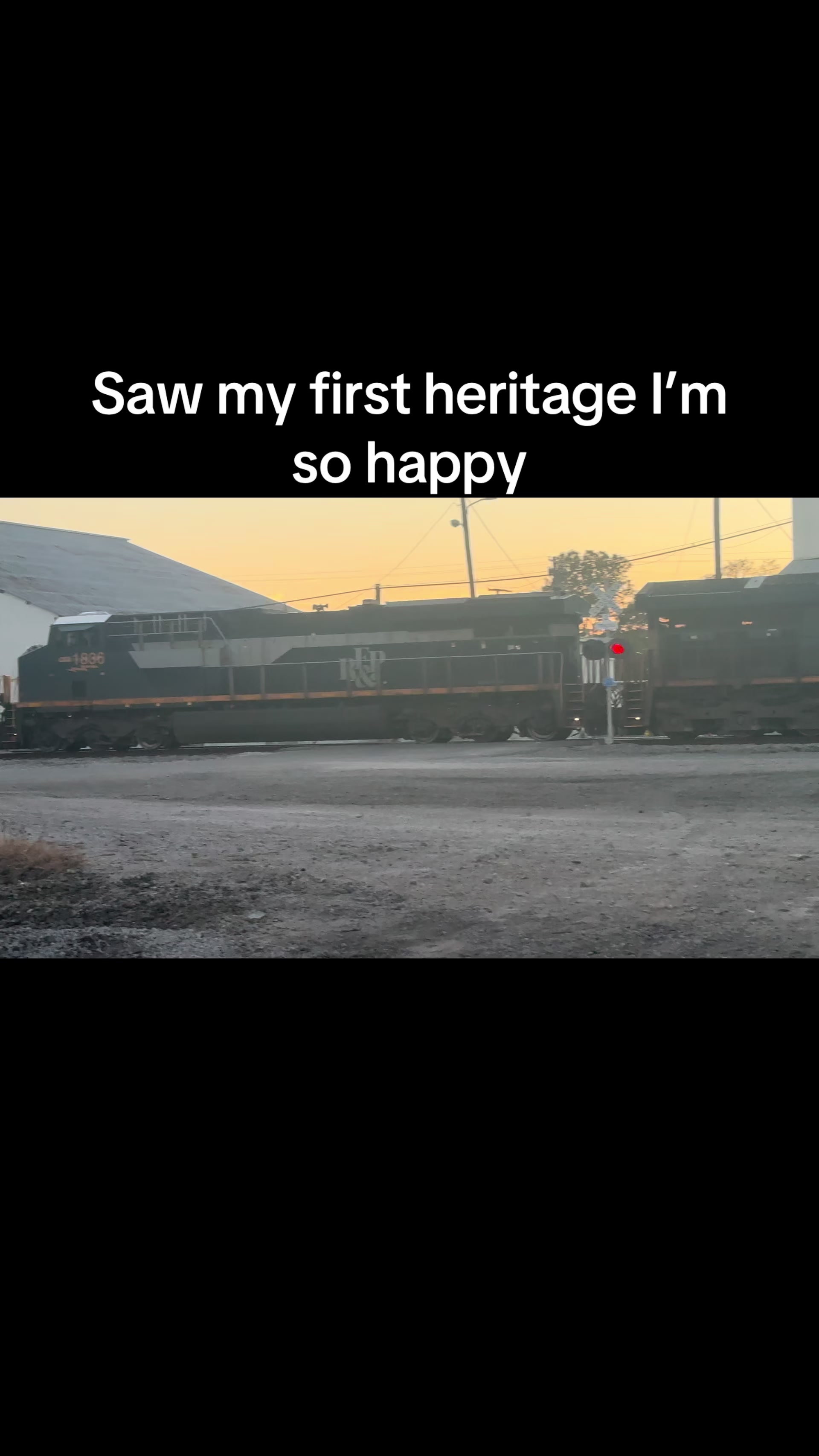 @𝐓𝐚𝐭𝐮𝐦𝐦𝐦🚂📸