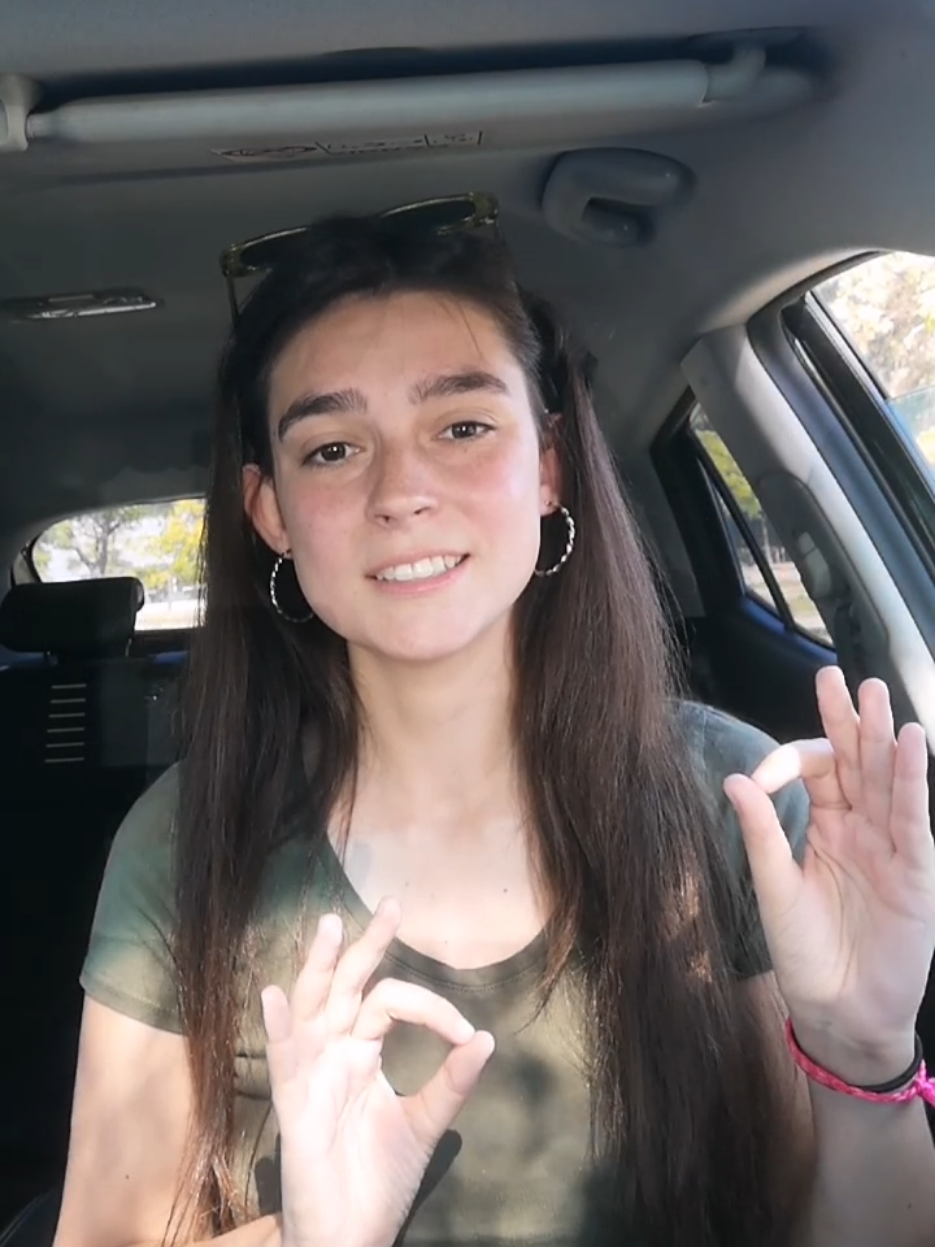 @núria