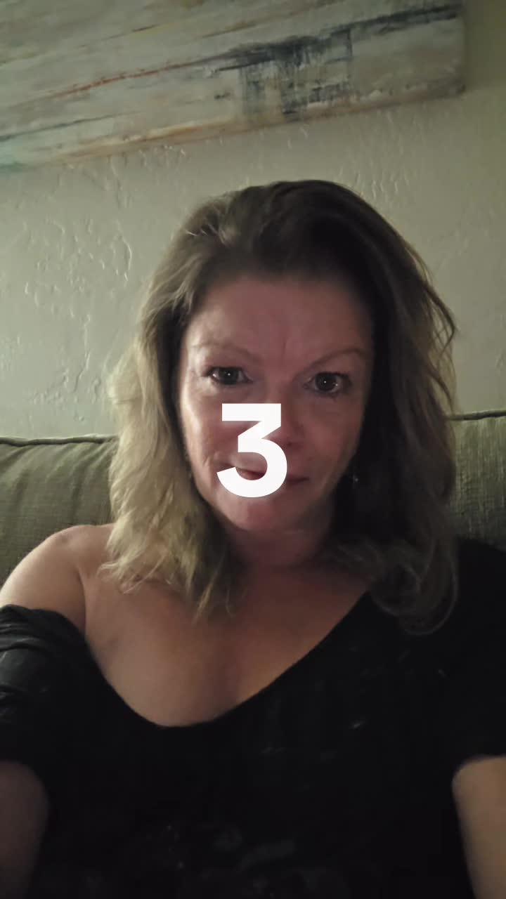 @jennywinny