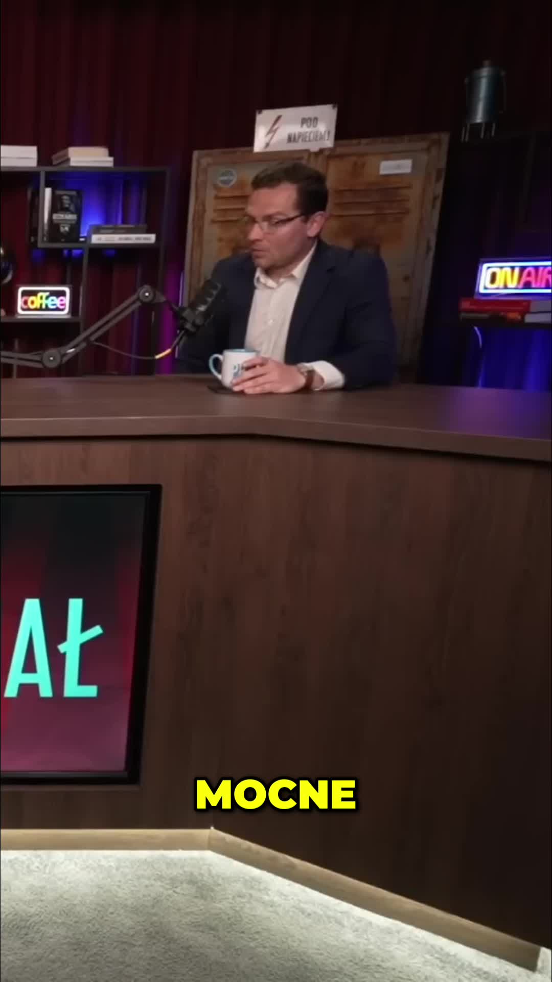 @Polityczny Bajzel