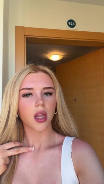 @👁️