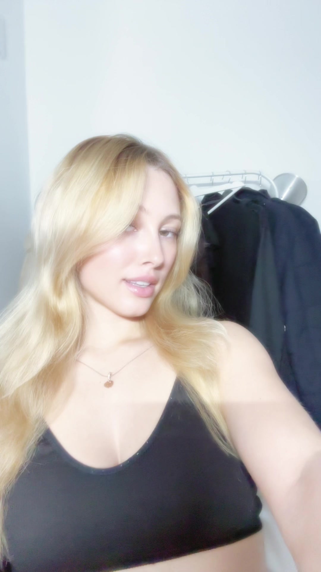 @𝒥𝒪𝒱𝐼𝒜☽