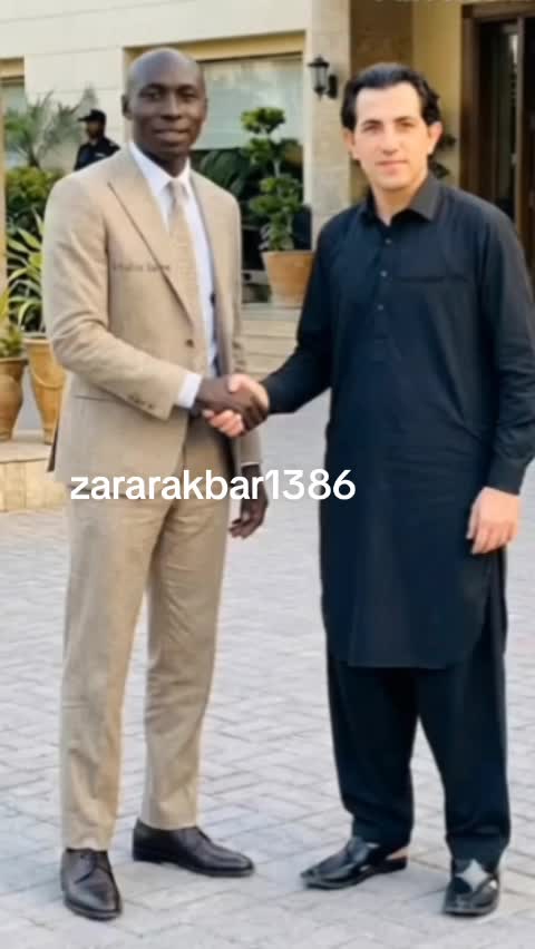 @zaraar Akbar