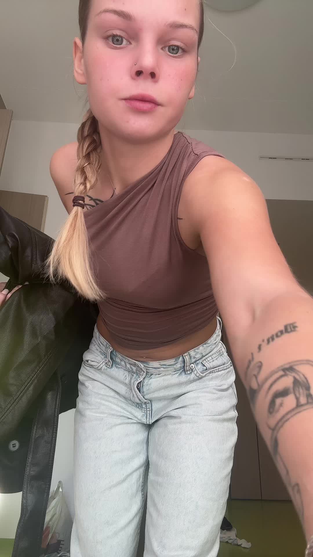 @bordermina