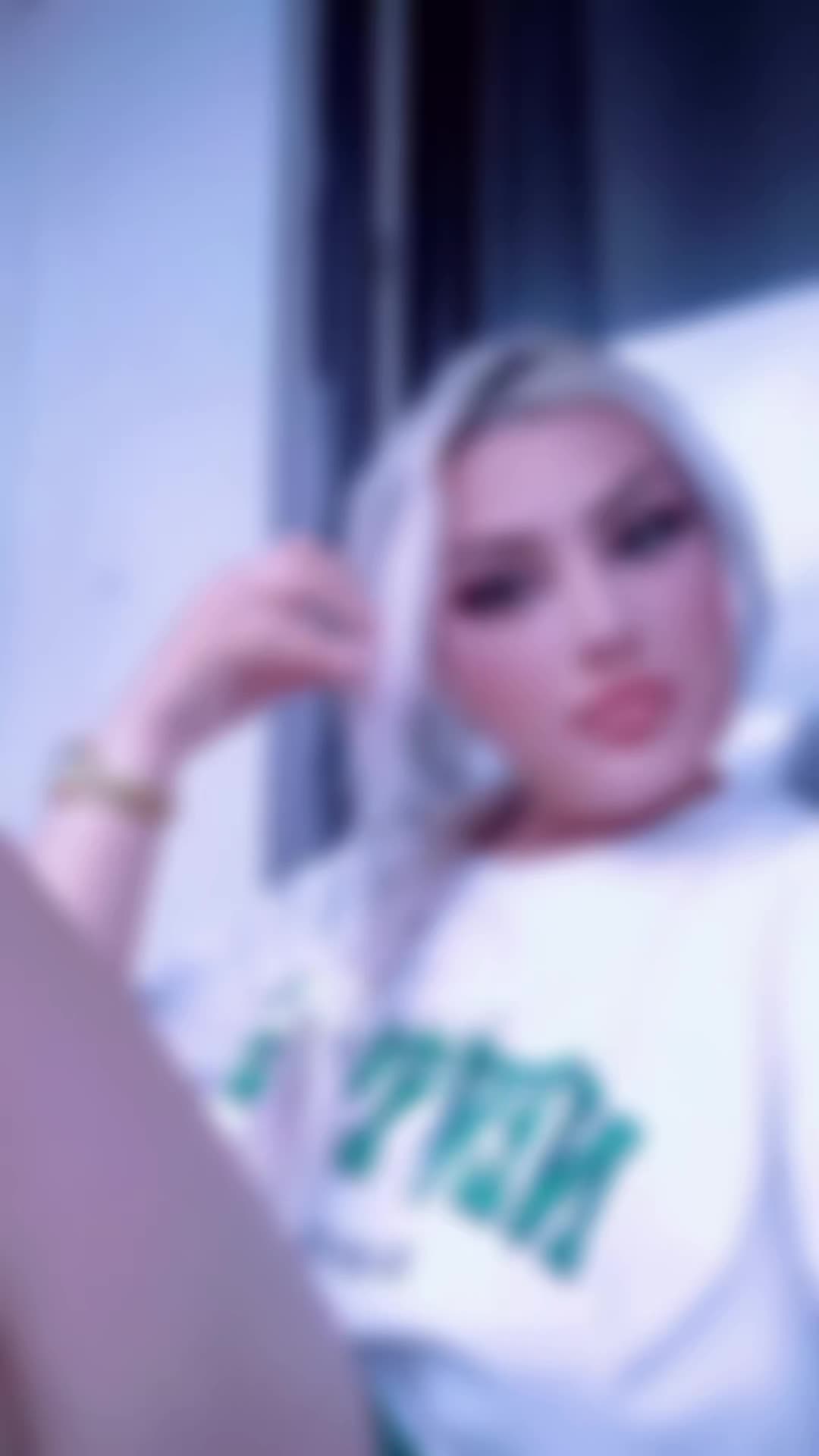 @Nico