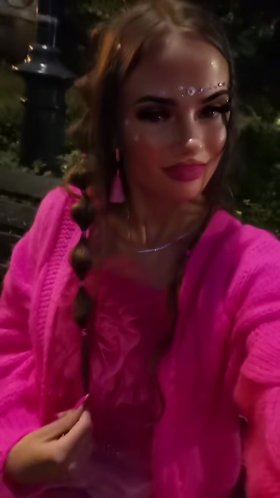 @💎🄰🄽🄶🄴🄻💎