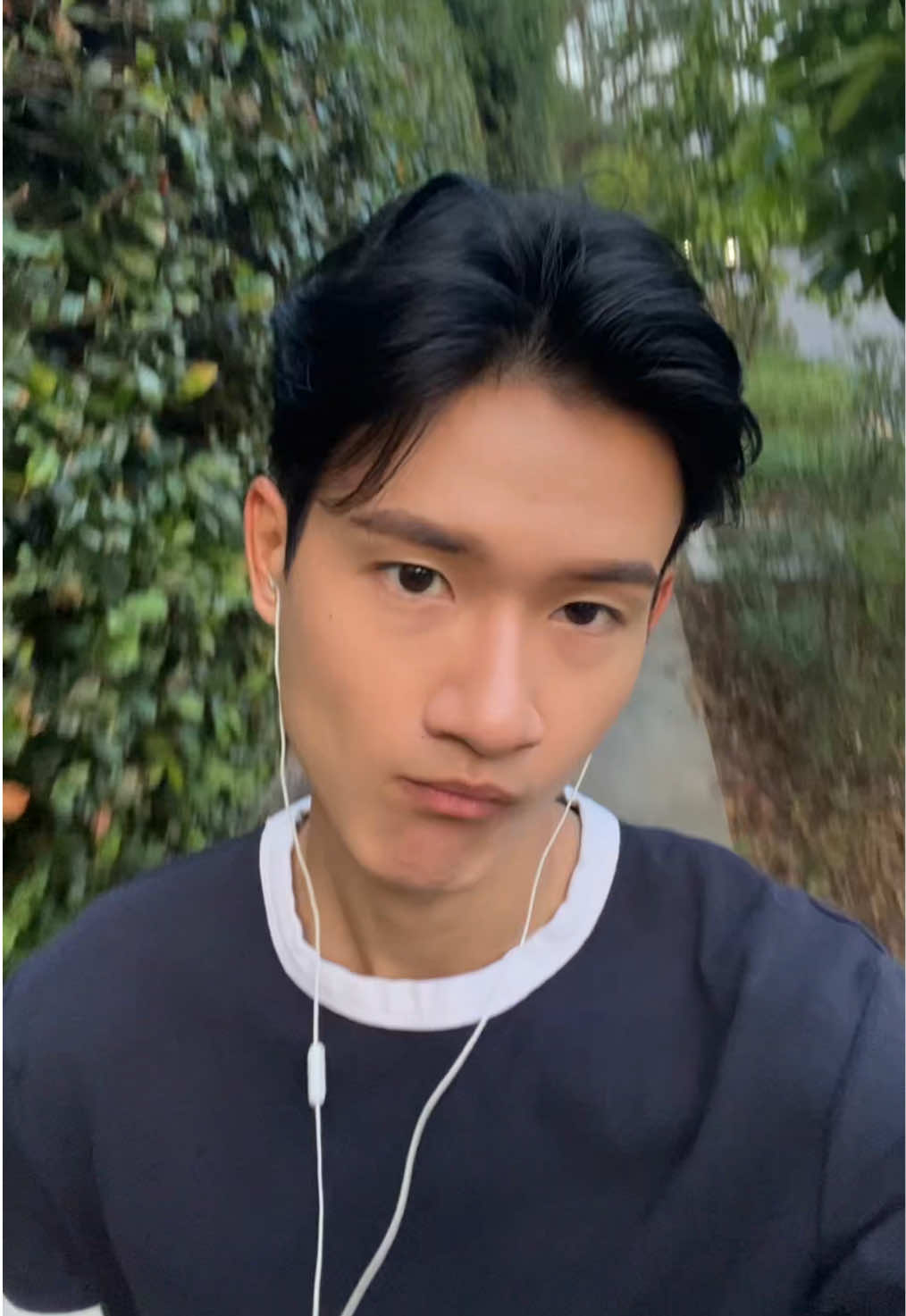 @🤠