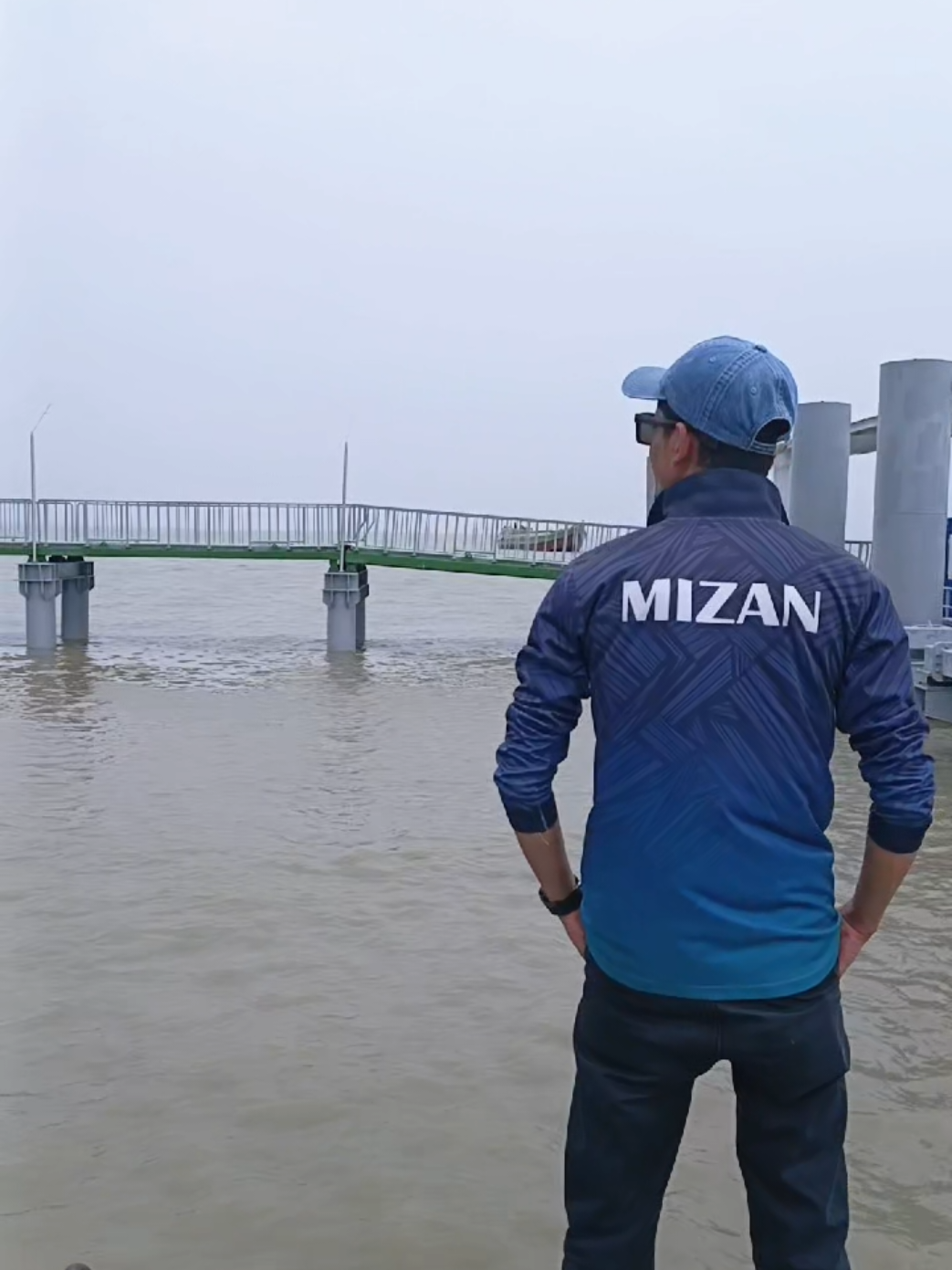 @Mi Zan