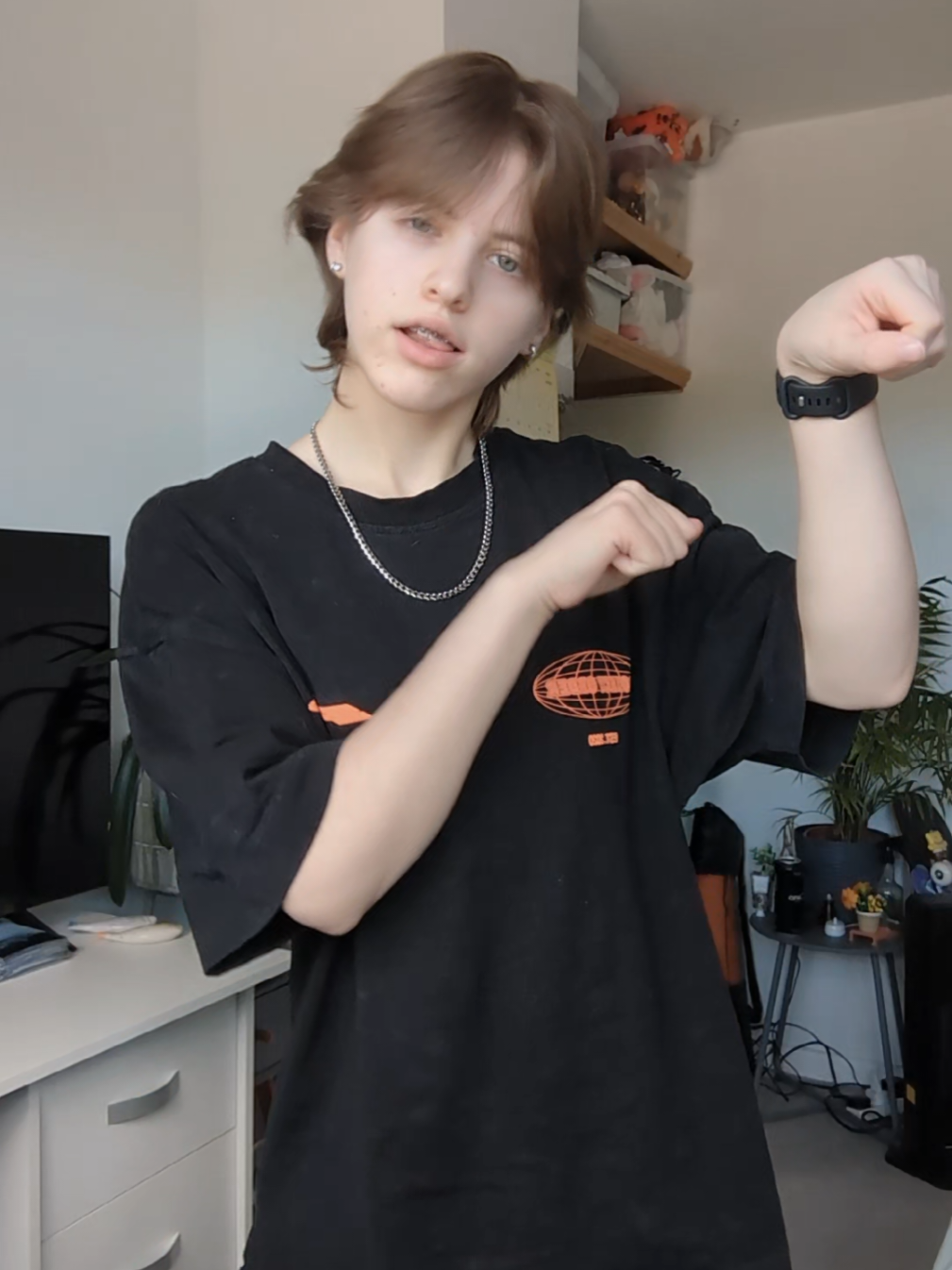 @LXV3RZ