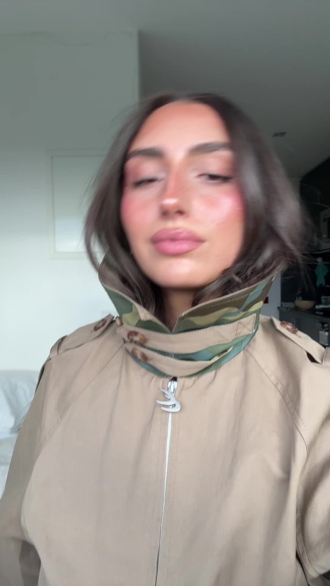 @⠀