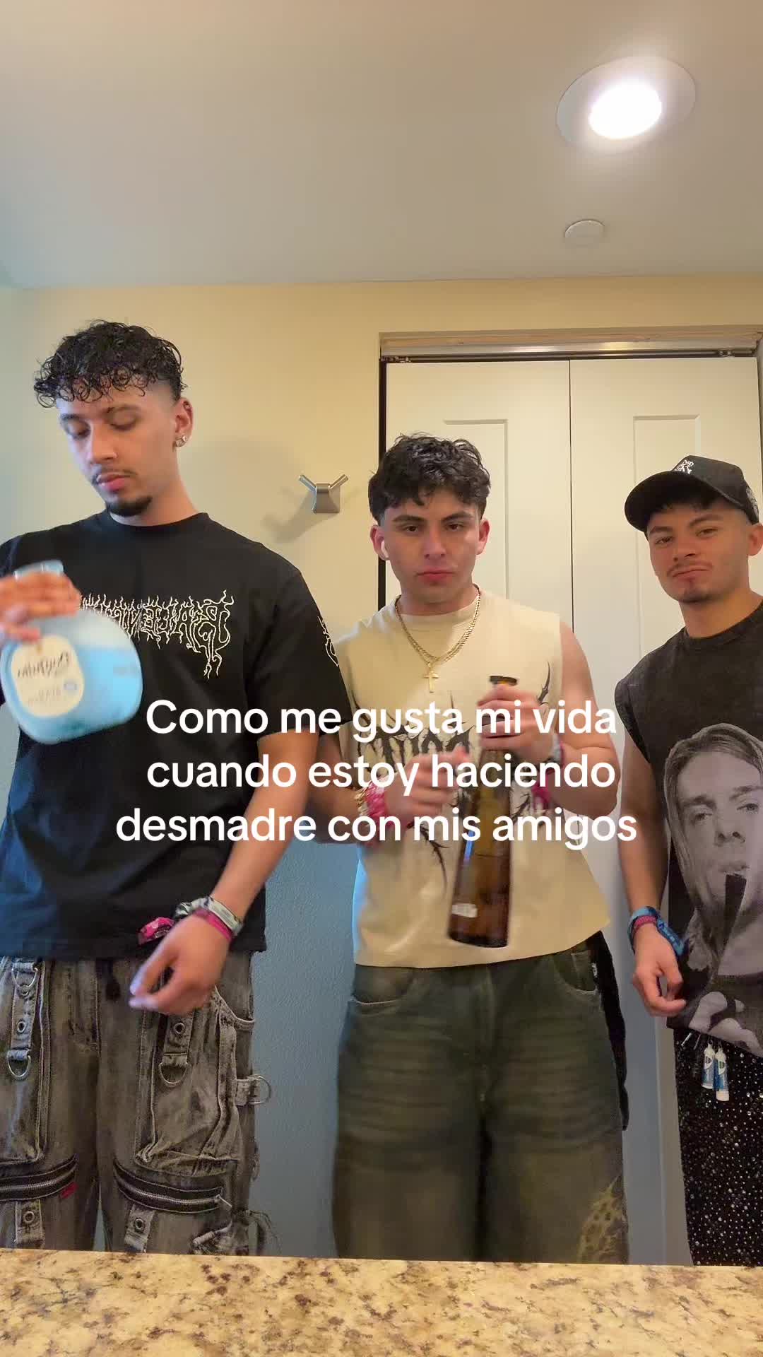 @hendrix