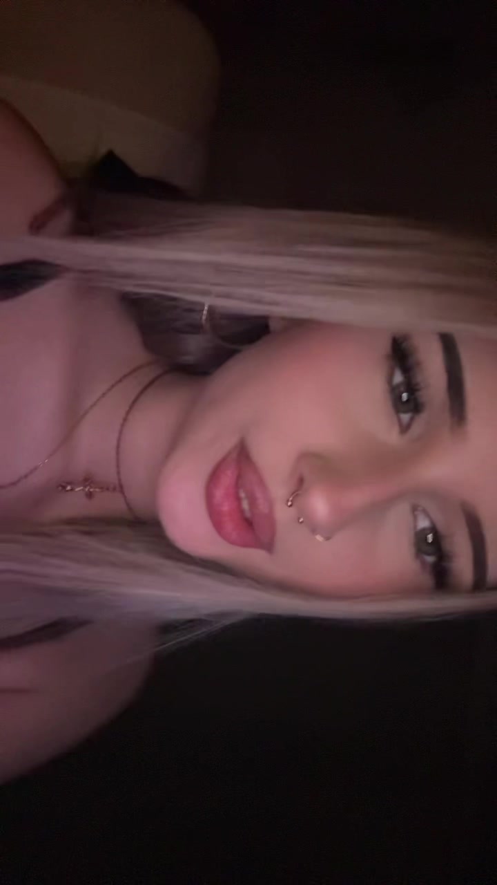 @💋