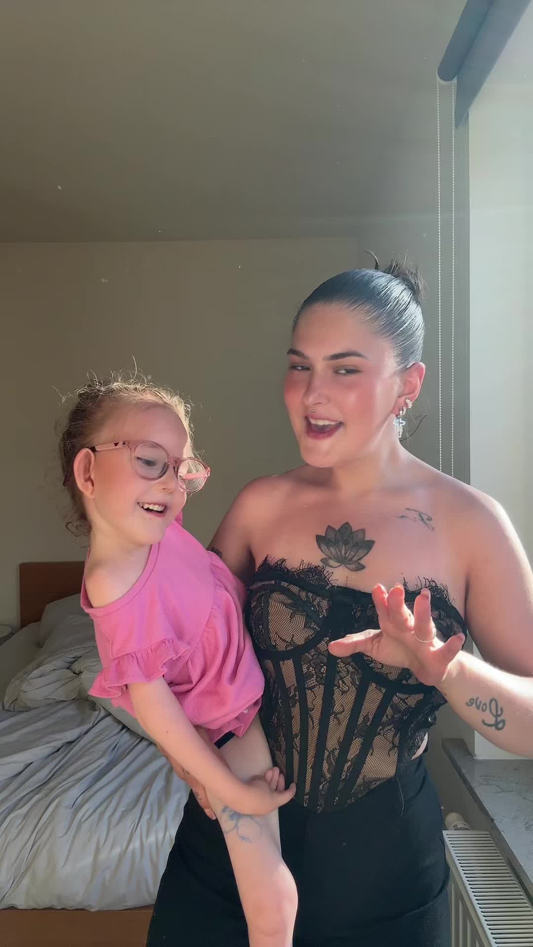 @kellylyliaa