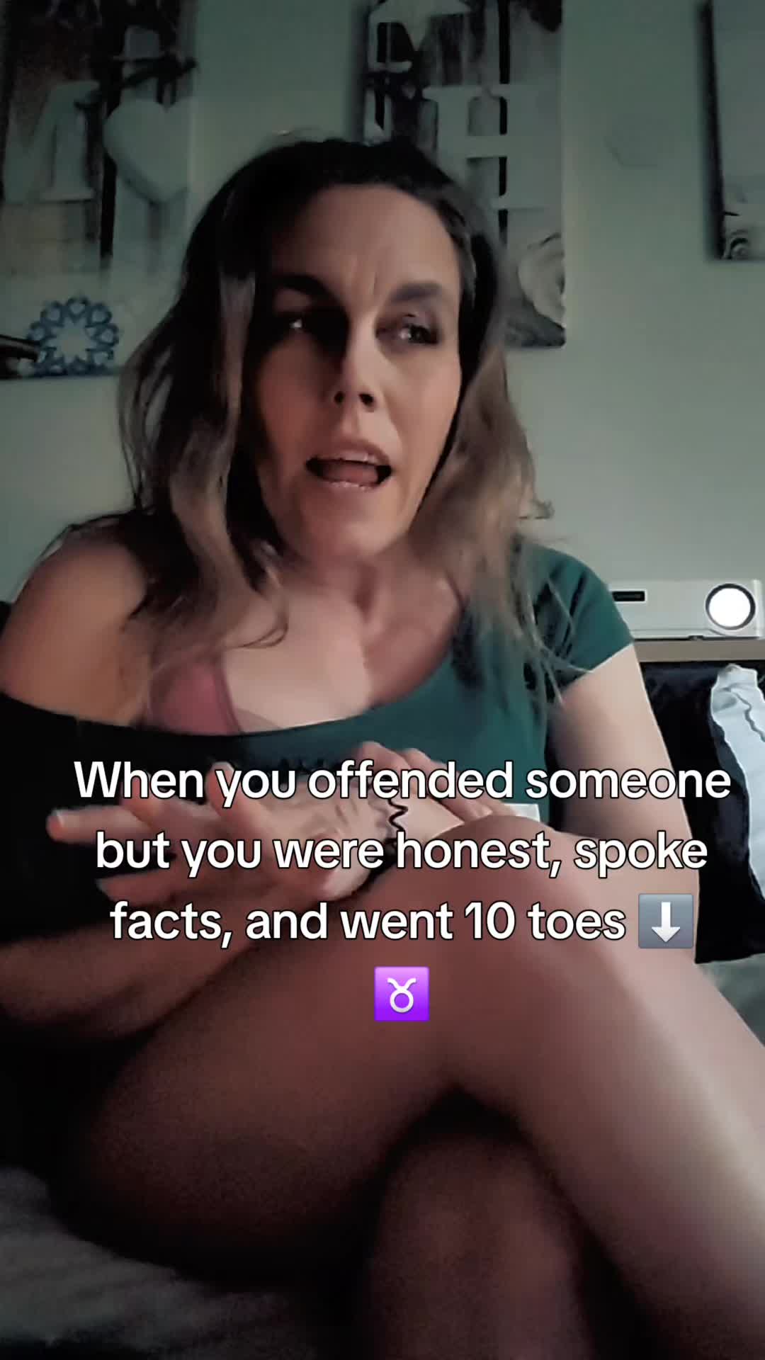 @Lovely Laura!