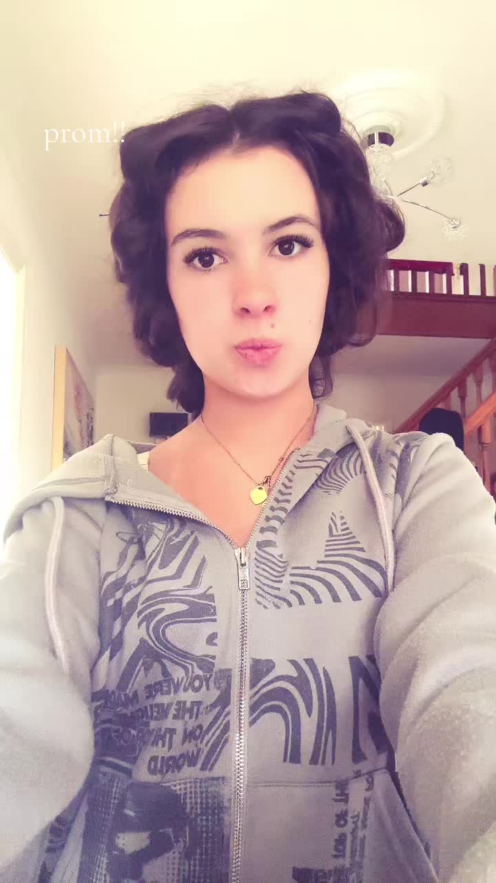 @𝓳𝓮𝓼𝓼 𝓱𝓮𝓻𝓶𝓲𝓸𝓷𝓮