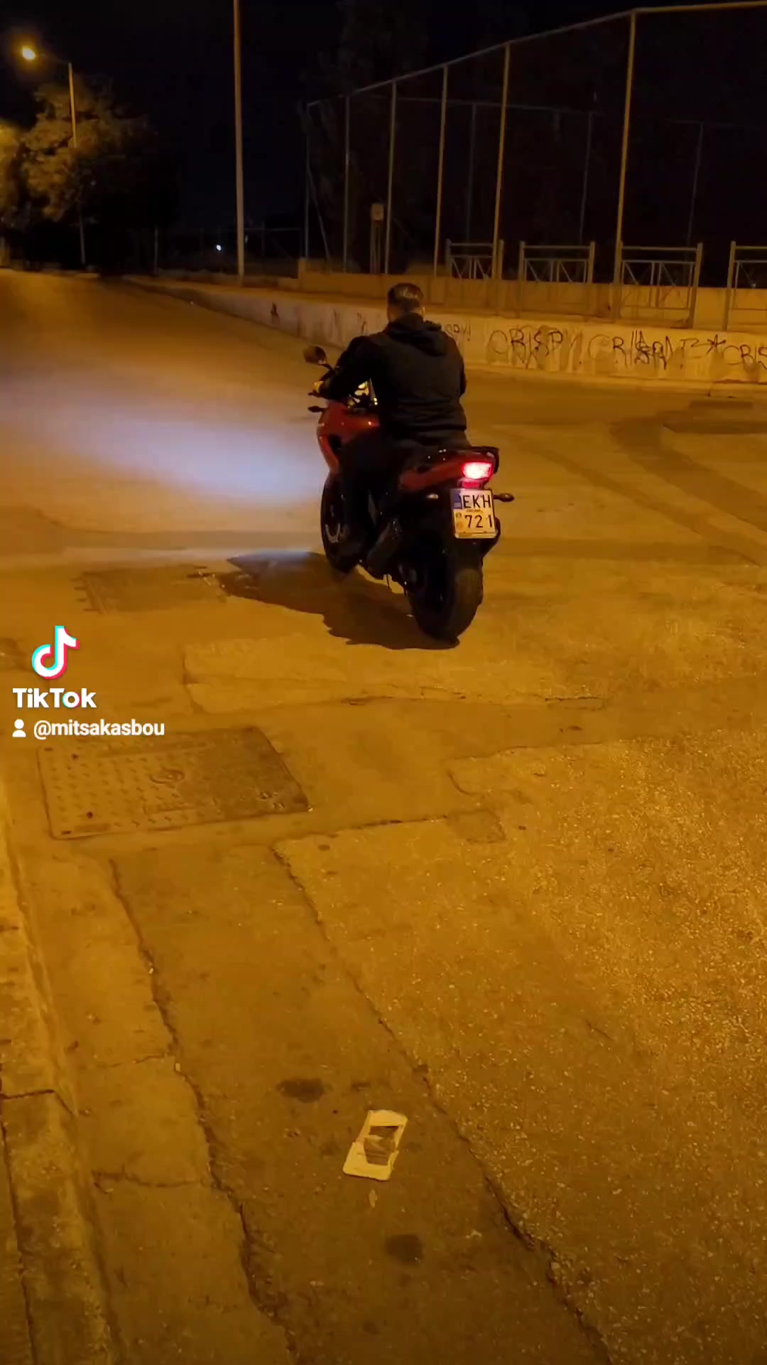 @Μήτσακας Μπου🇬🇷