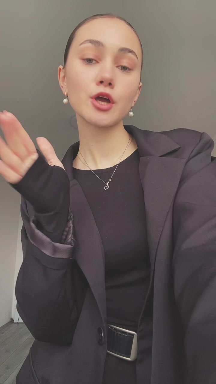 @Юся..!