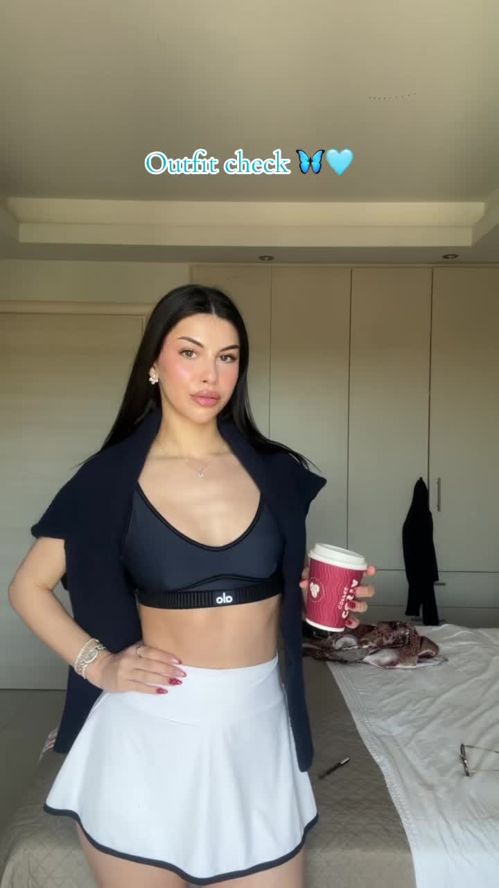 @Kat🍒