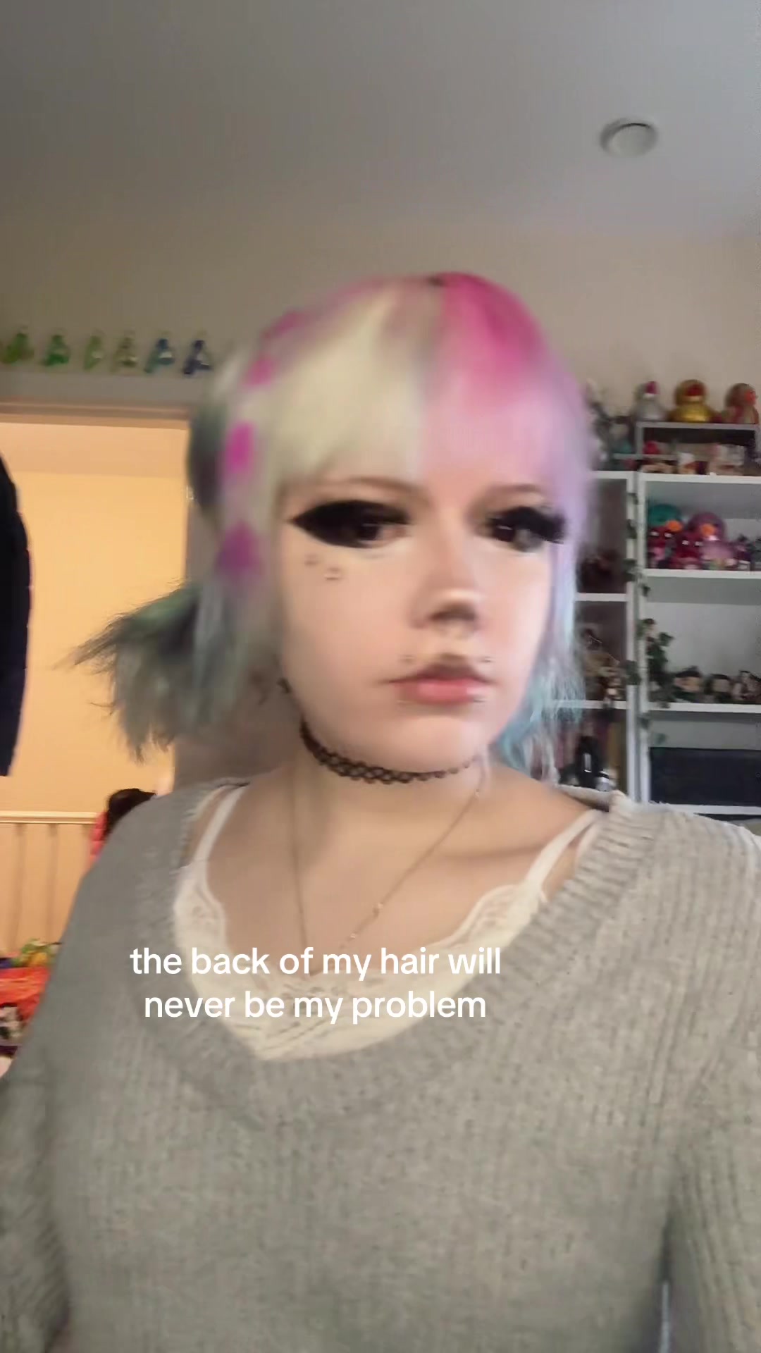 @✩