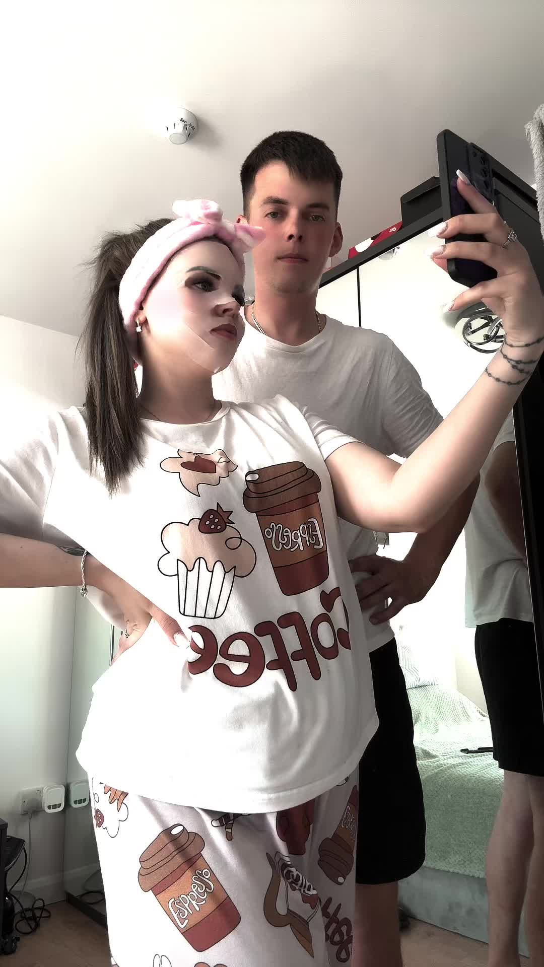 @🧸