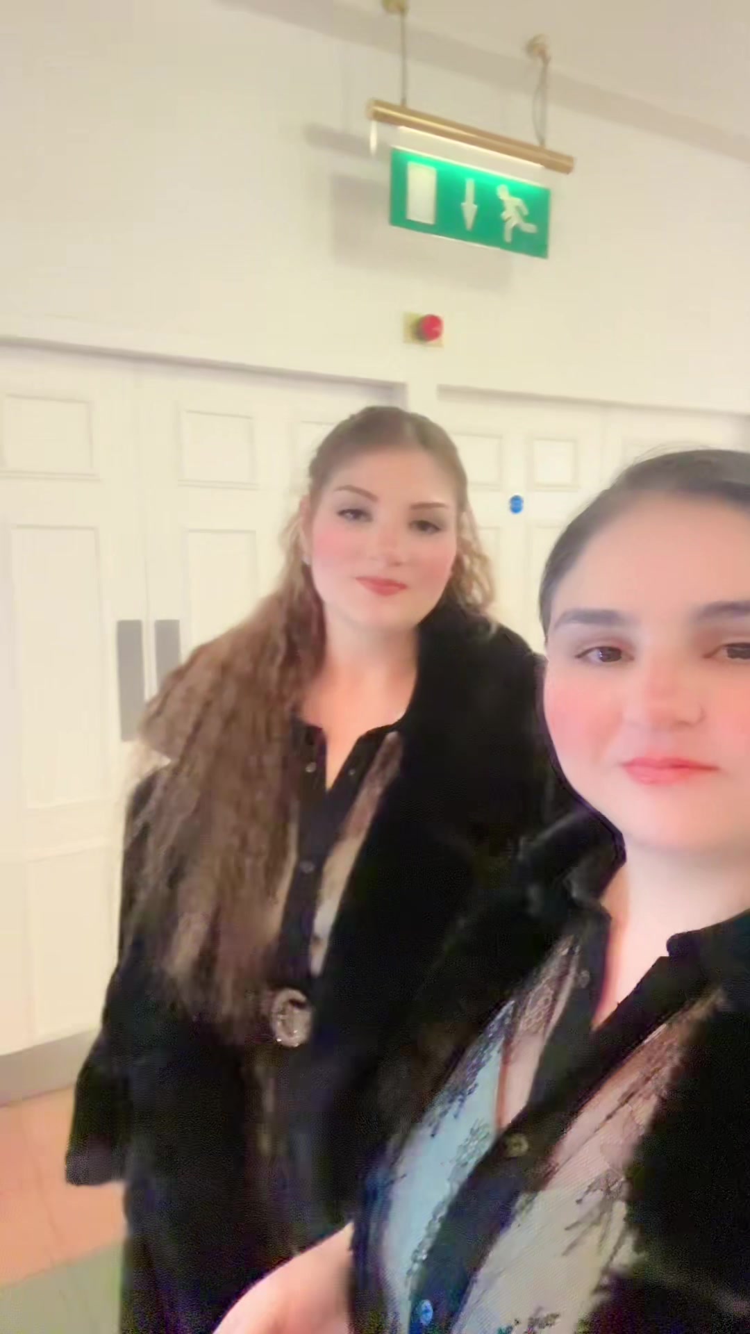 @vannesa naomi