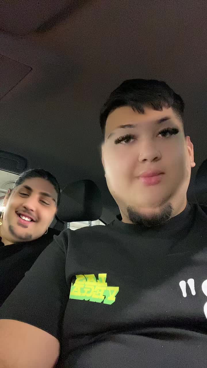 @👑 ʏᴀɴɪꜱ ᴋɪɴɢ 👑